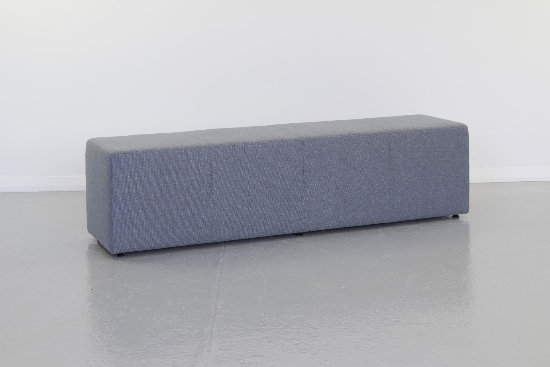 8CUBE-BREAKOUTCHAIR-08