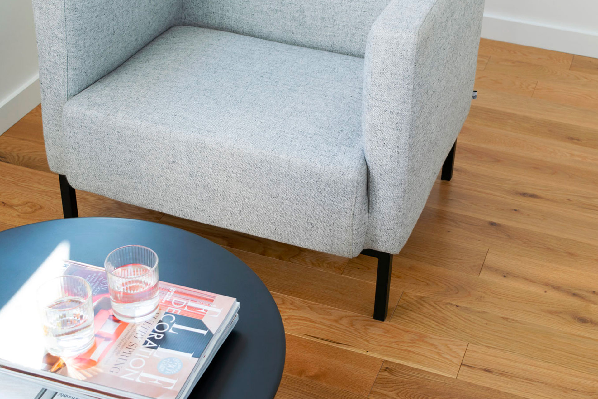 SS028-soft-seating-1-1